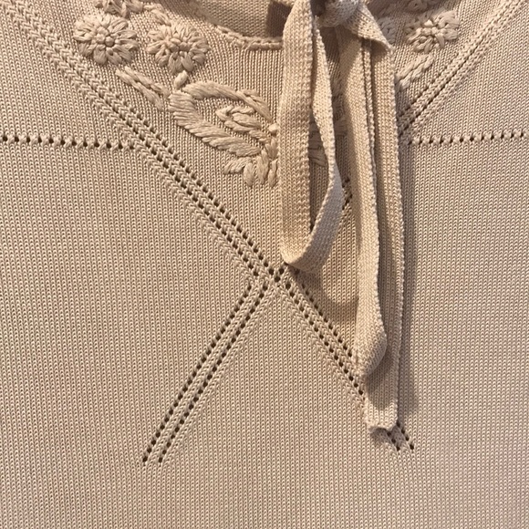 Studio M rayon top cream color - Picture 2 of 3